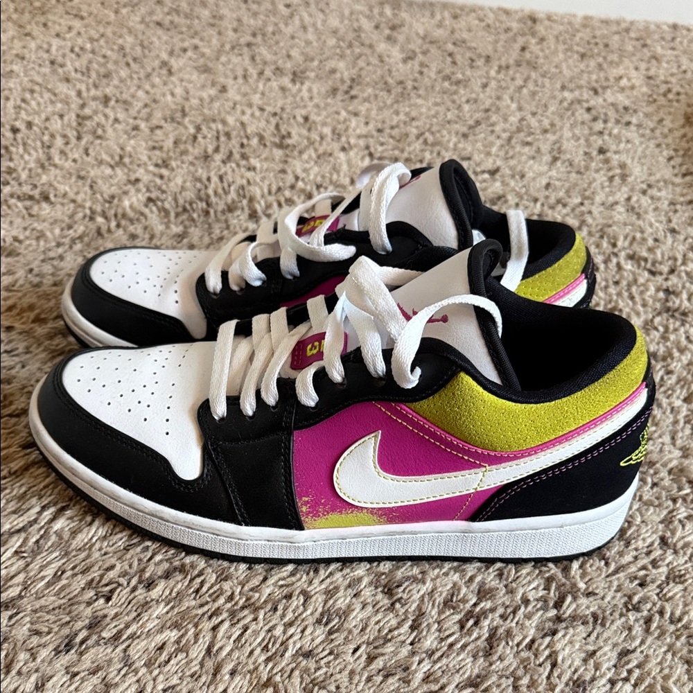 Jordan Womens’ Black, Pink, and White Sneakers - Picture 3 of 6